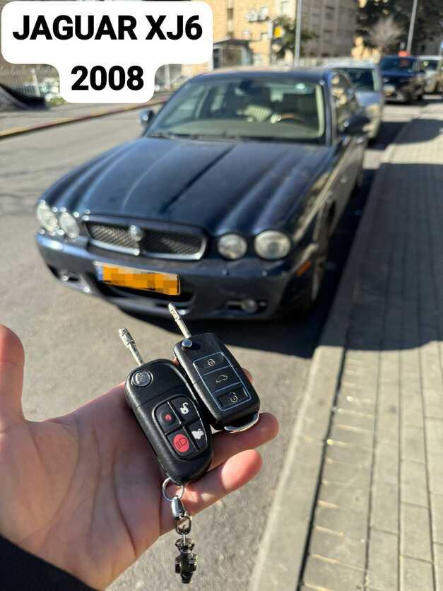 jaguar_xj6 