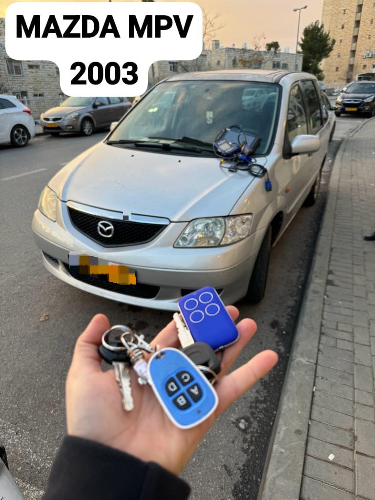 Mazda_mpv 