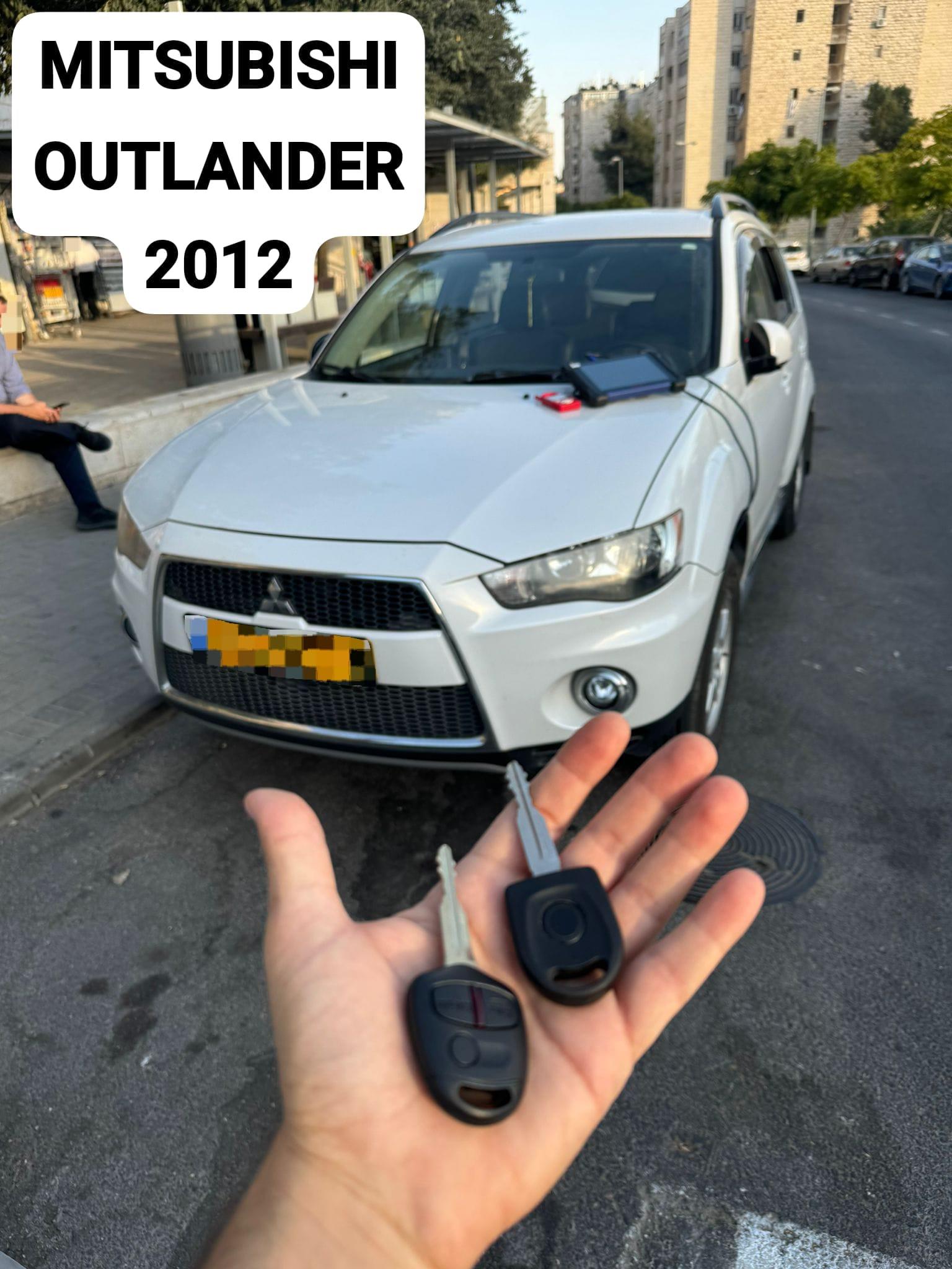mitsubishi_outlander 