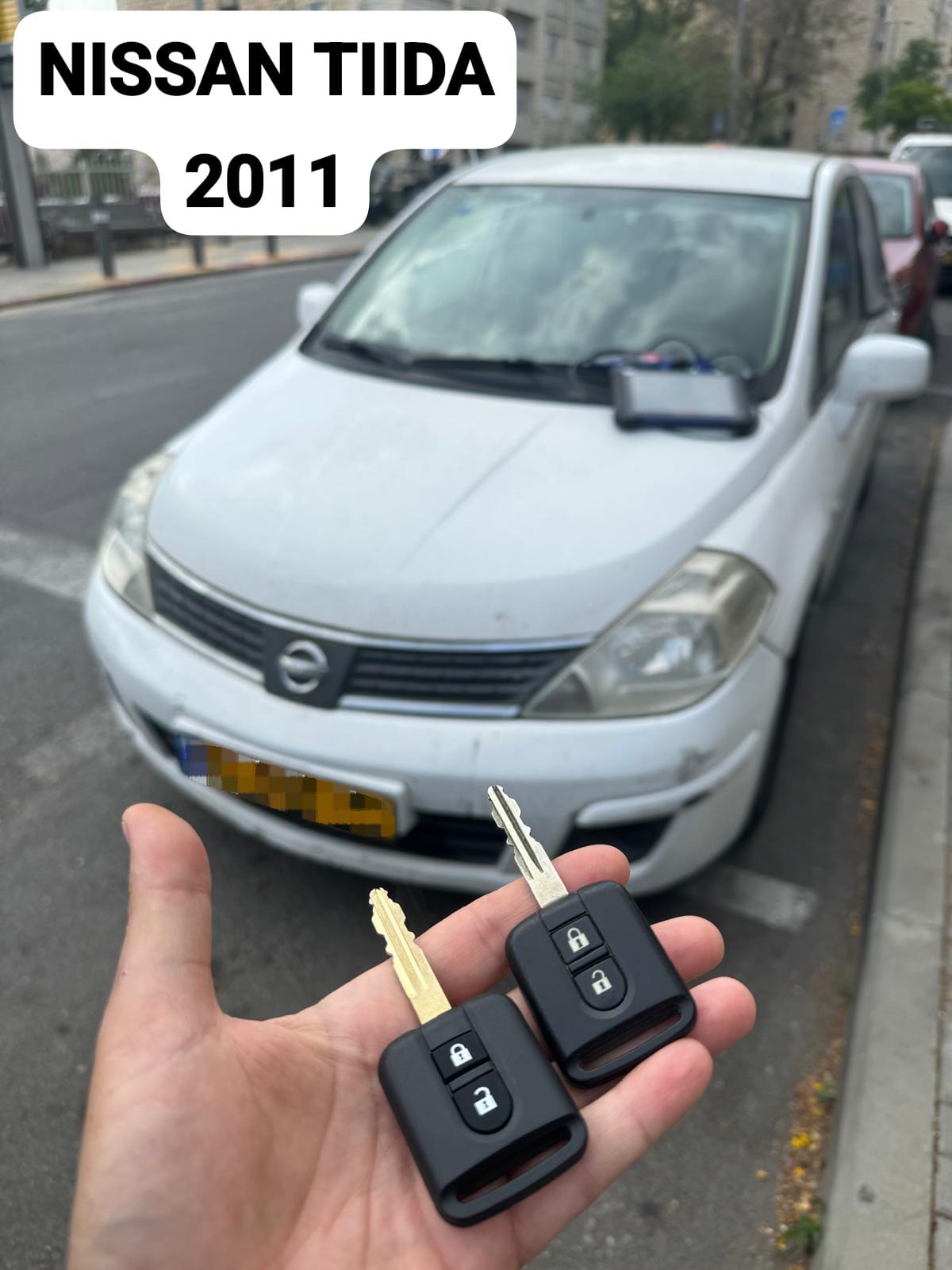 nissan_tiida