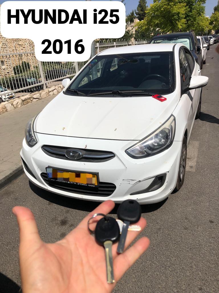 Hyundai i25