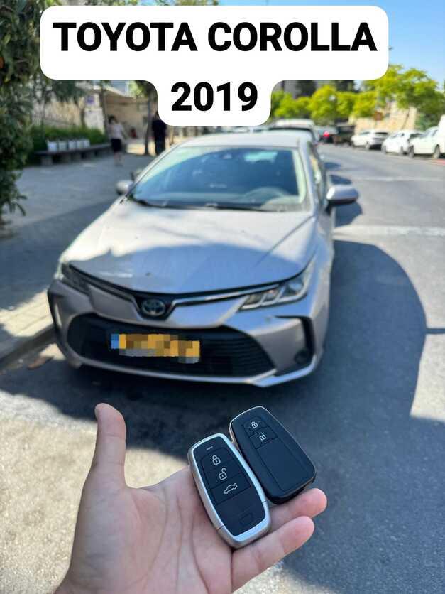   toyota_corolla