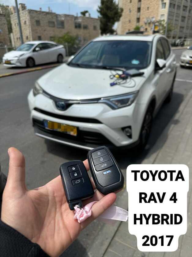 toyota_rav_4