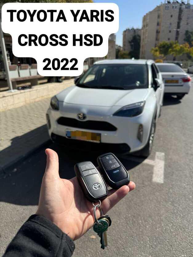 toyota_yaris cross